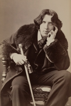<p>By Napoleon Sarony / Adam Cuerden </p>
		